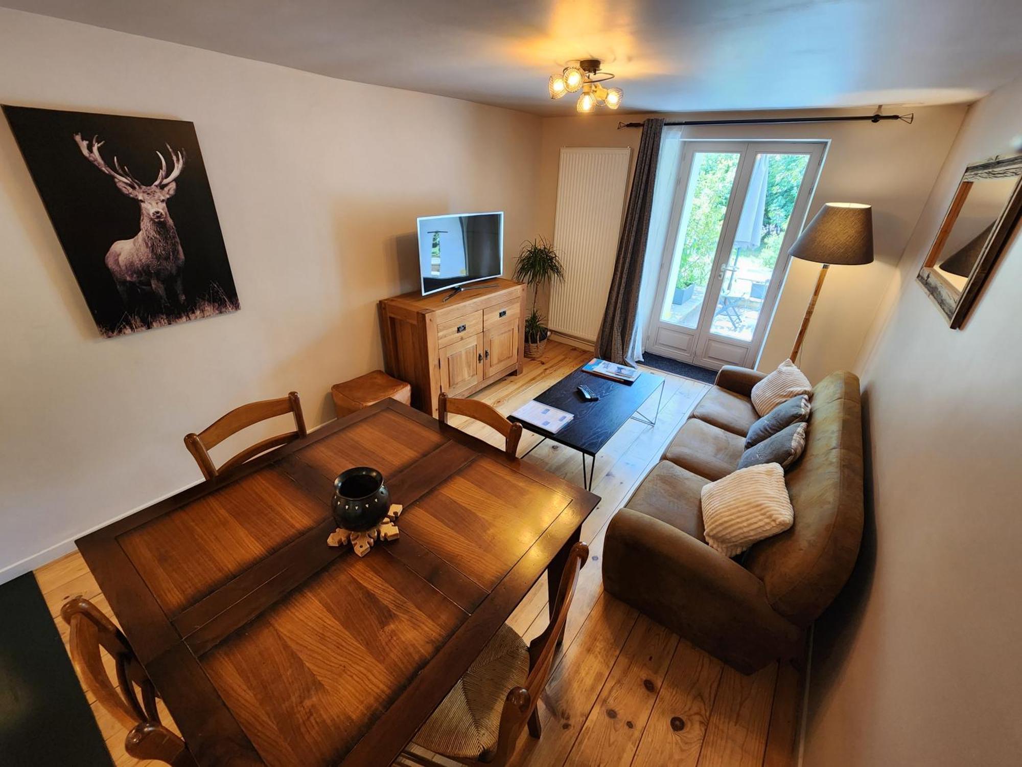 La Girandole Chambre D'Hotes Et Location D'Appartement Арвьё Экстерьер фото