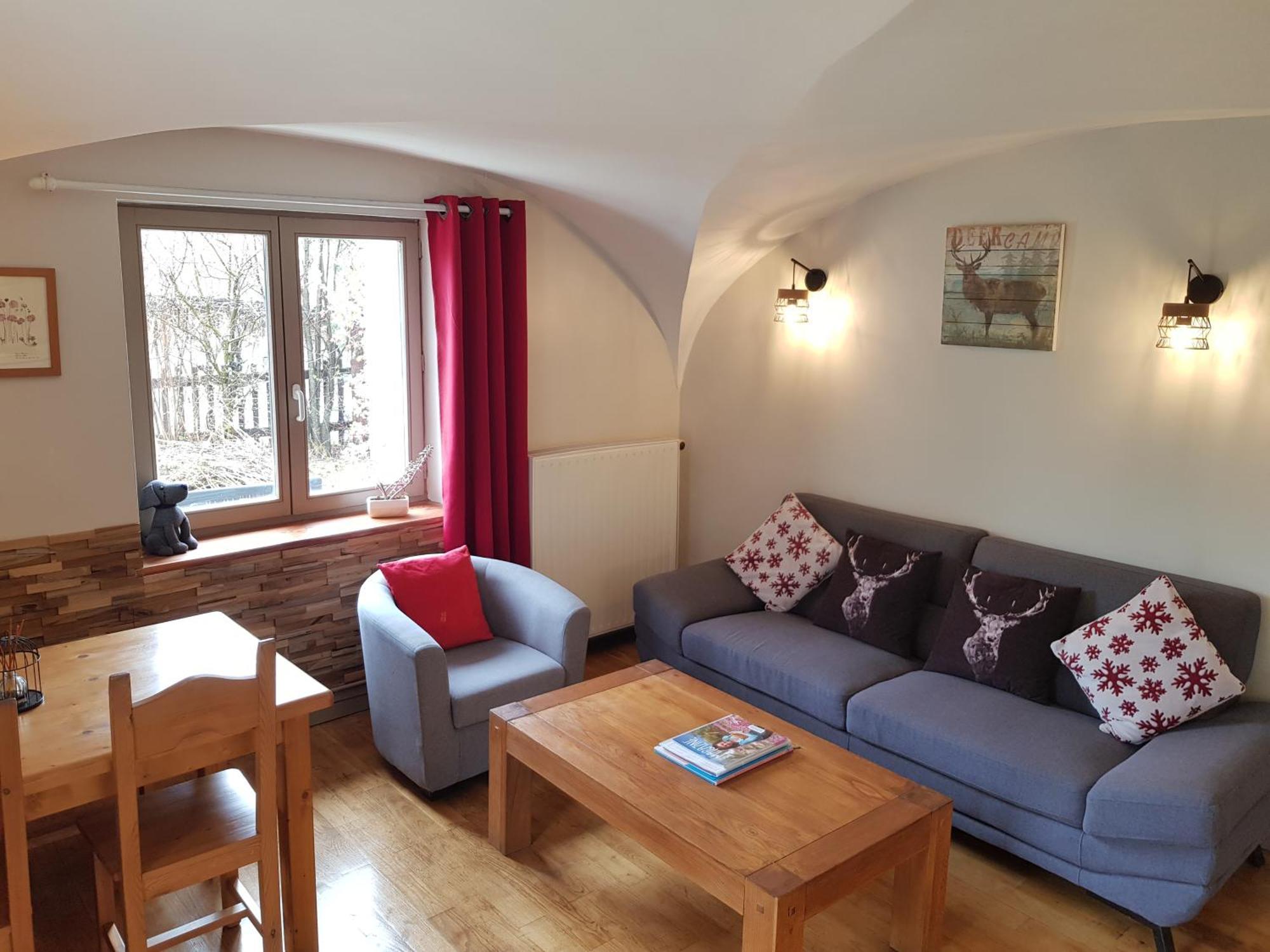 La Girandole Chambre D'Hotes Et Location D'Appartement Арвьё Экстерьер фото