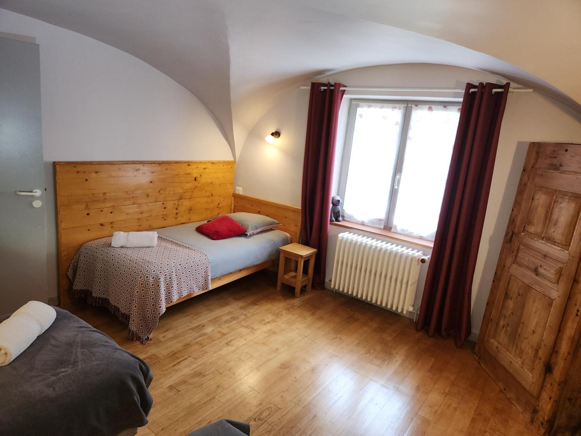 La Girandole Chambre D'Hotes Et Location D'Appartement Арвьё Экстерьер фото