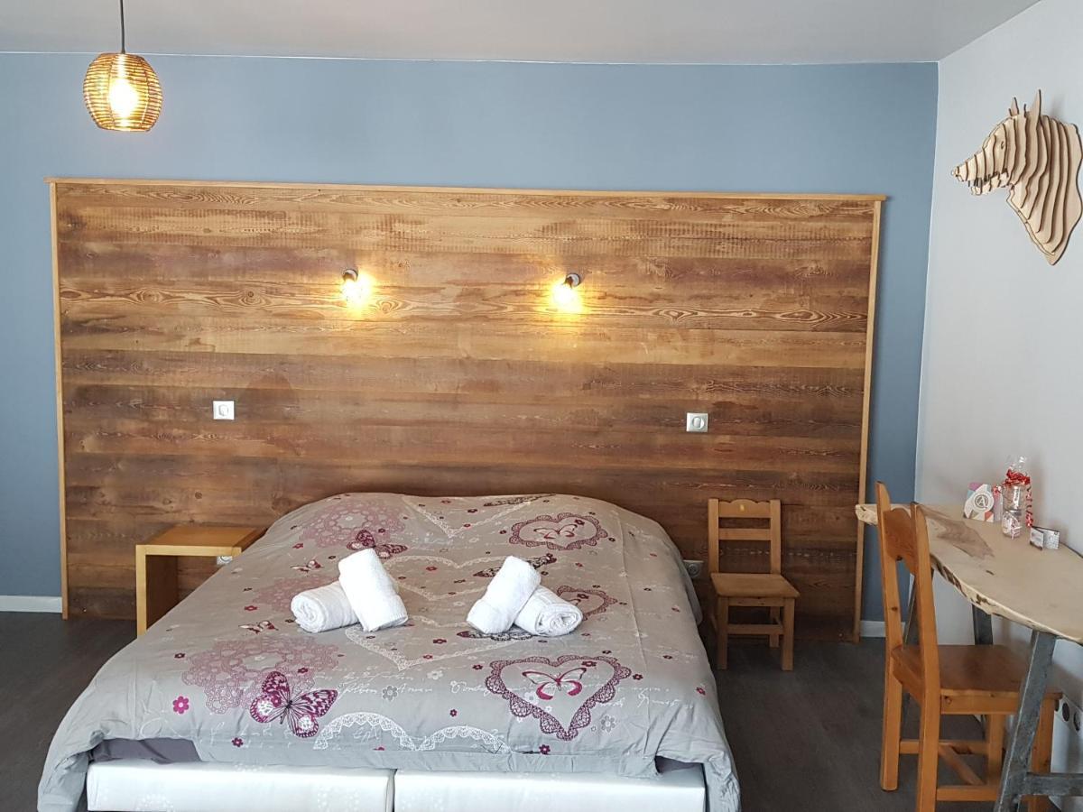 La Girandole Chambre D'Hotes Et Location D'Appartement Арвьё Экстерьер фото